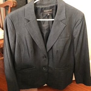 Women’s navy blazer